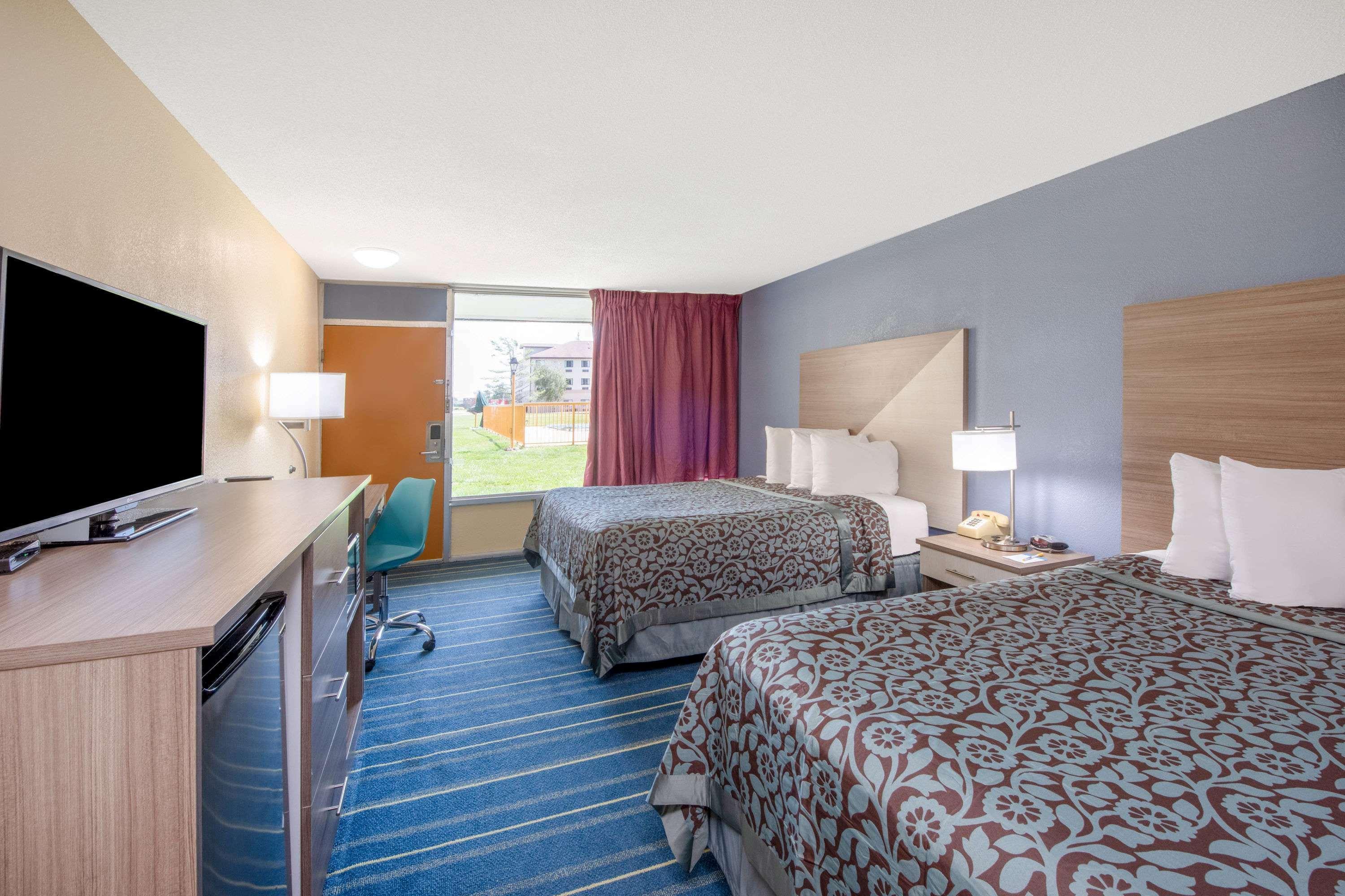 Days Inn By Wyndham Salem, Il Kültér fotó